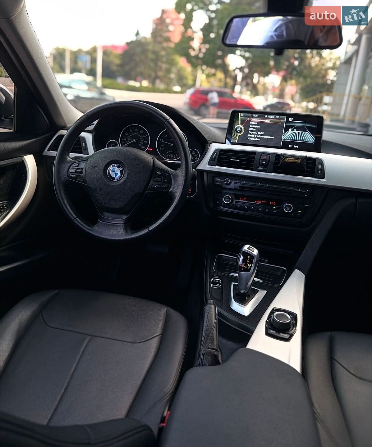 BMW 3 Series 2014 VIN WBA3B1C55EK135388 фото оголошення 5 з 28