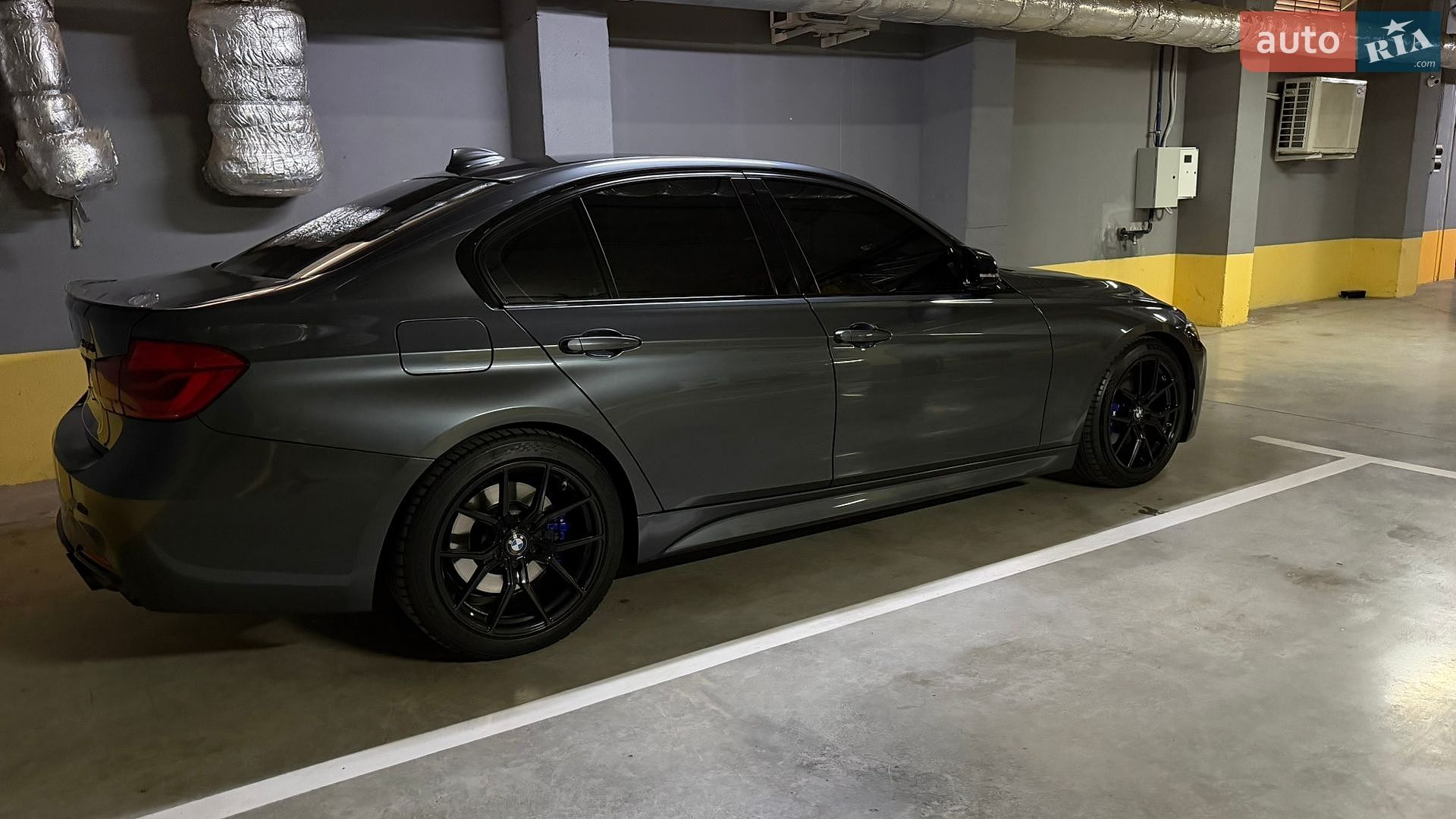 BMW 3 Series 2015 VIN WBA8B3G5XGNT91748 фото оголошення 4 з 43