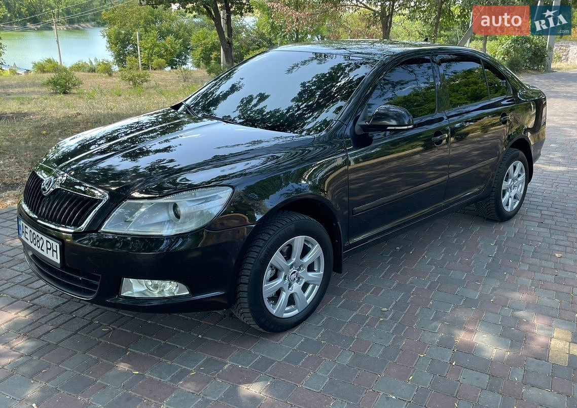 Skoda Octavia 2012 VIN Y6UBK41Z5CB156549 фото оголошення 2 з 18