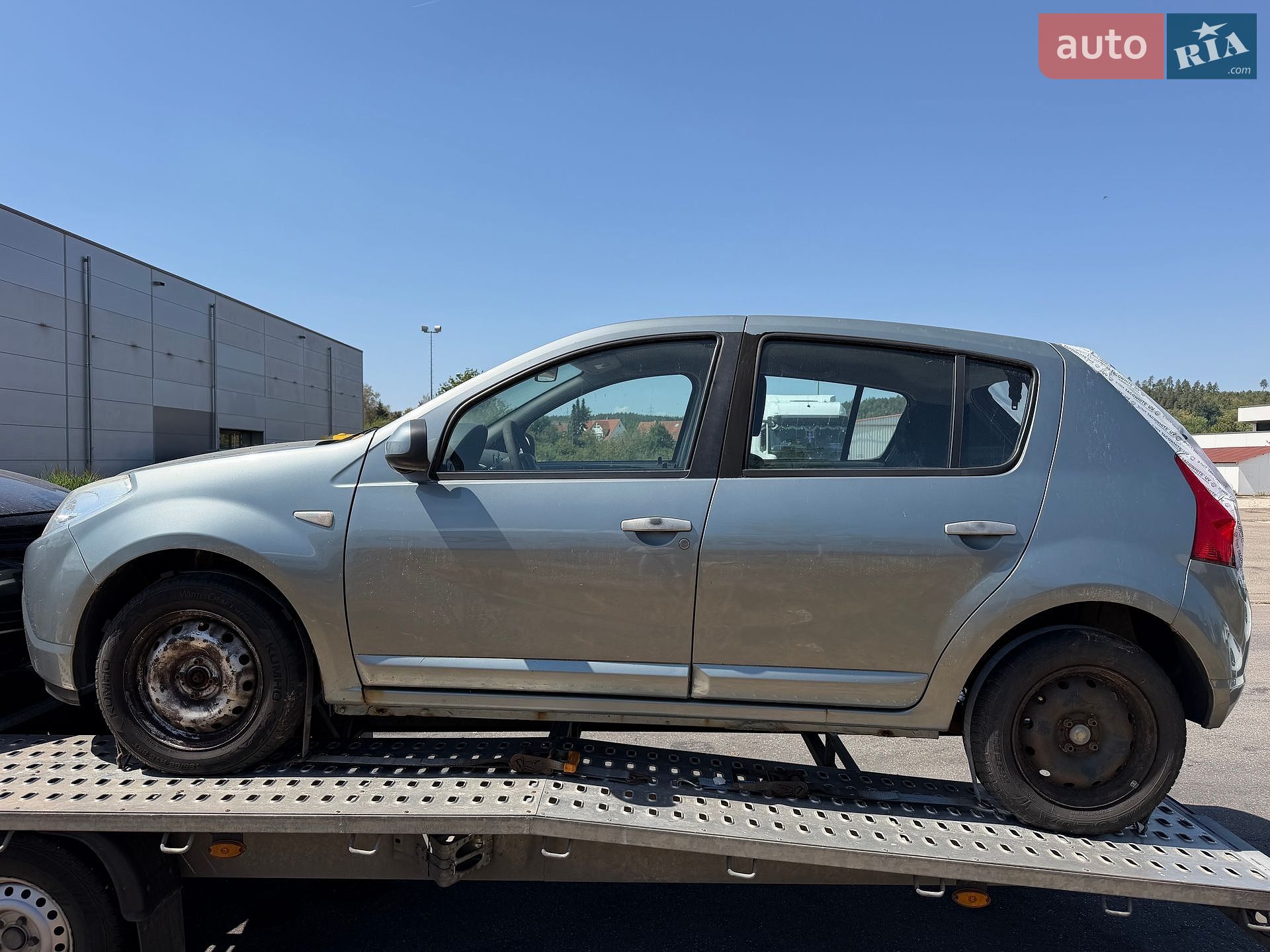 Dacia Sandero 2009 VIN UU1BSDAEH40584426 фото оголошення 5 з 11