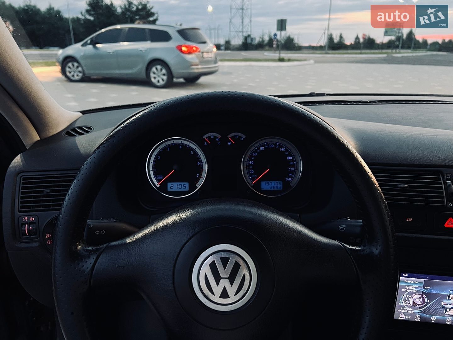 Volkswagen Golf 2003 VIN WVWZZZ1JZ3W520339 фото оголошення 16 з 28