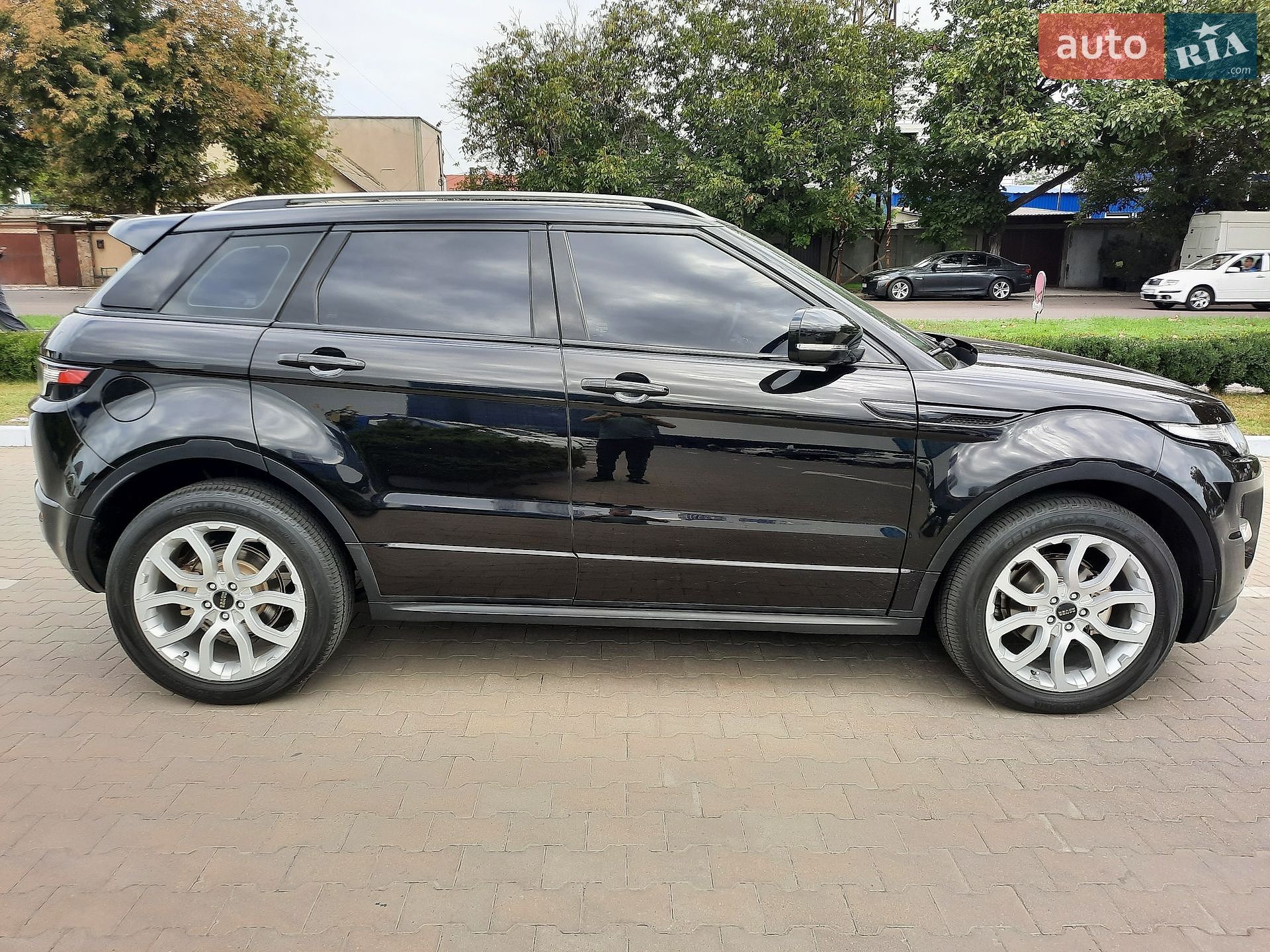 Land Rover Range Rover Evoque 2012 VIN SALVA2BGXCH649361 фото оголошення 4 з 33