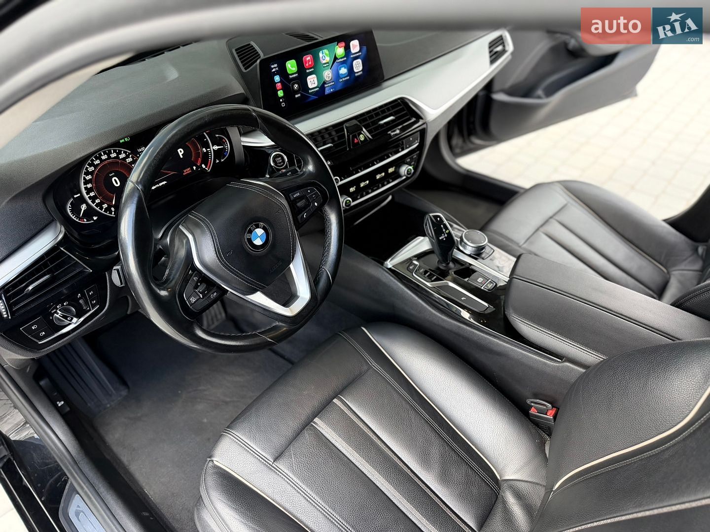BMW 5 Series 2017 VIN WBAJC310X0B052457 фото оголошення 13 з 18