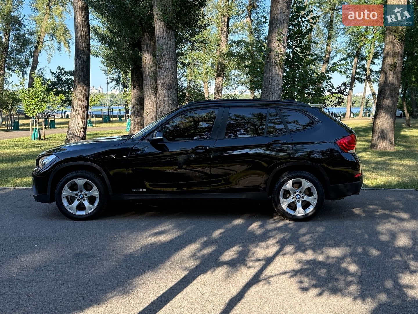 BMW X1 2013 VIN WBAVM1C55EVW47606 фото оголошення 4 з 28