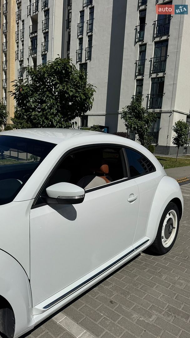Volkswagen Beetle 2014 VIN 3VWF17ATXFM600701 фото оголошення 4 з 16