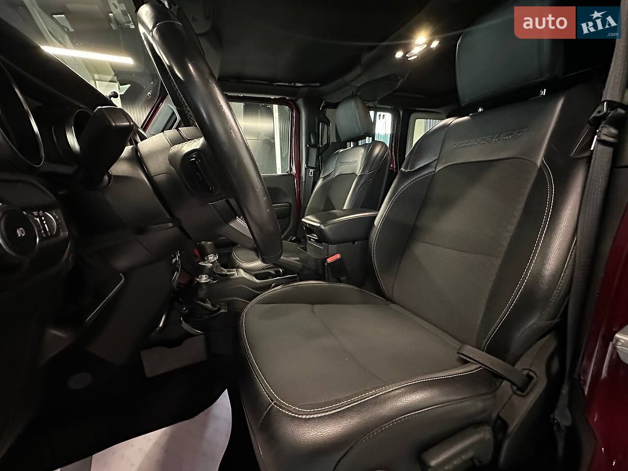 Jeep Wrangler 2021 VIN 1C4HJXDG6MW627529 фото оголошення 27 з 33