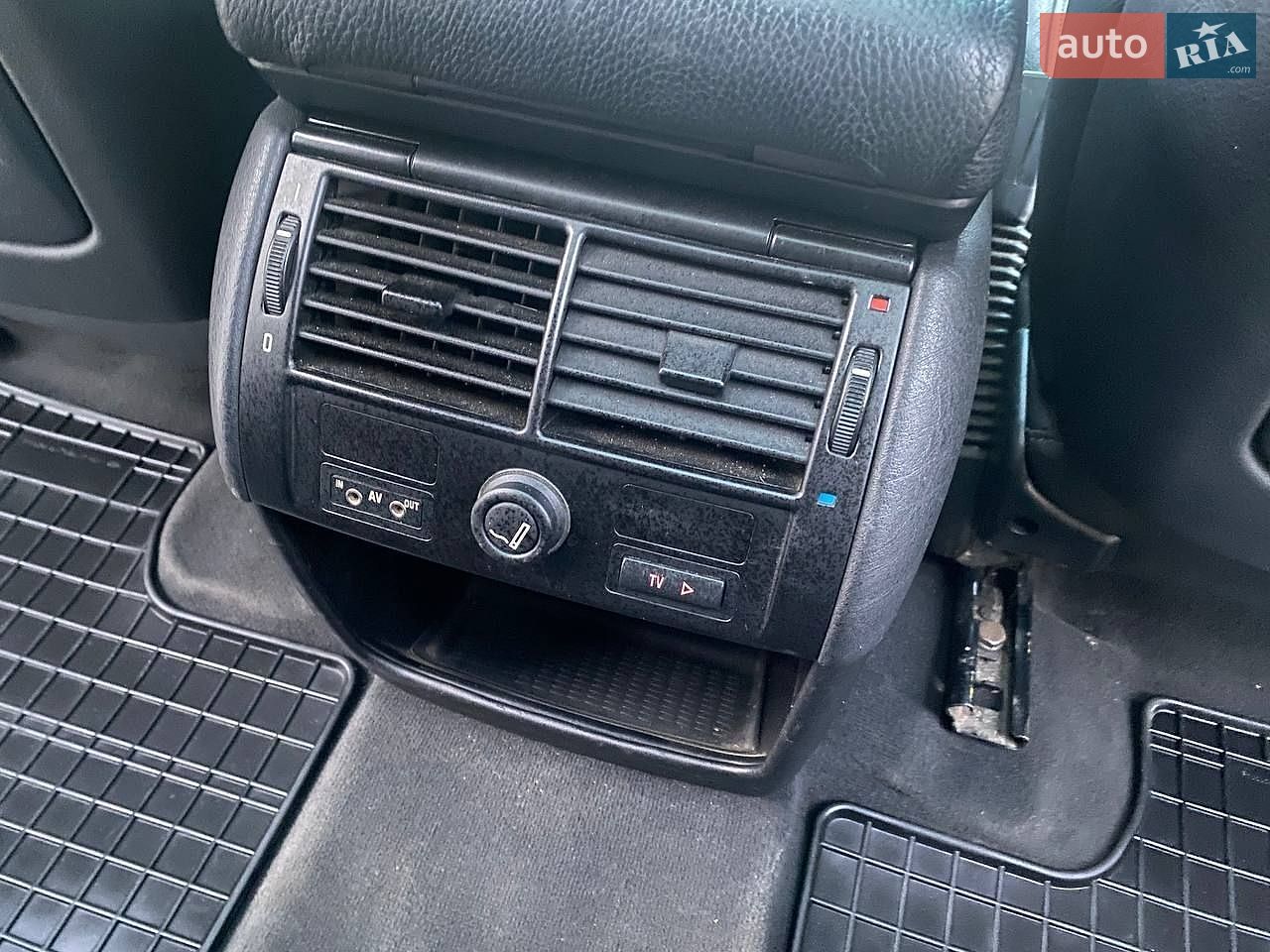 BMW X5 2006 VIN WBAFB71000LX50232 фото оголошення 27 з 37