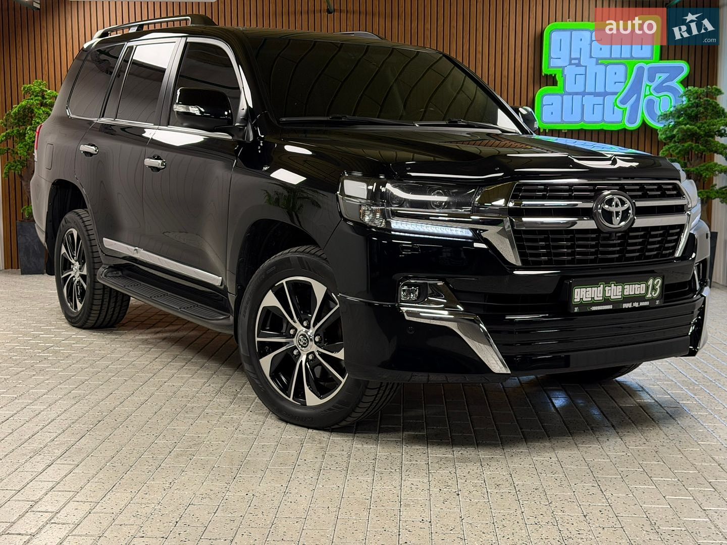 Toyota Land Cruiser 2020 VIN JTMCV05J504317250 фото оголошення 3 з 57