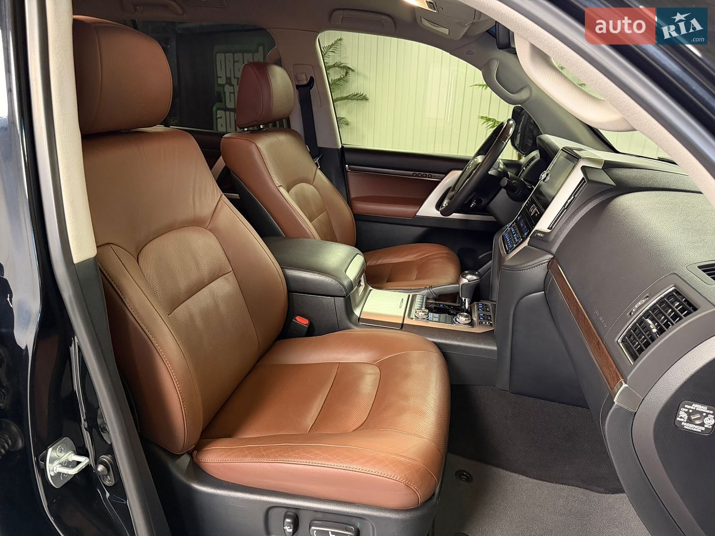 Toyota Land Cruiser 2020 VIN JTMCV05J504317250 фото оголошення 40 з 57