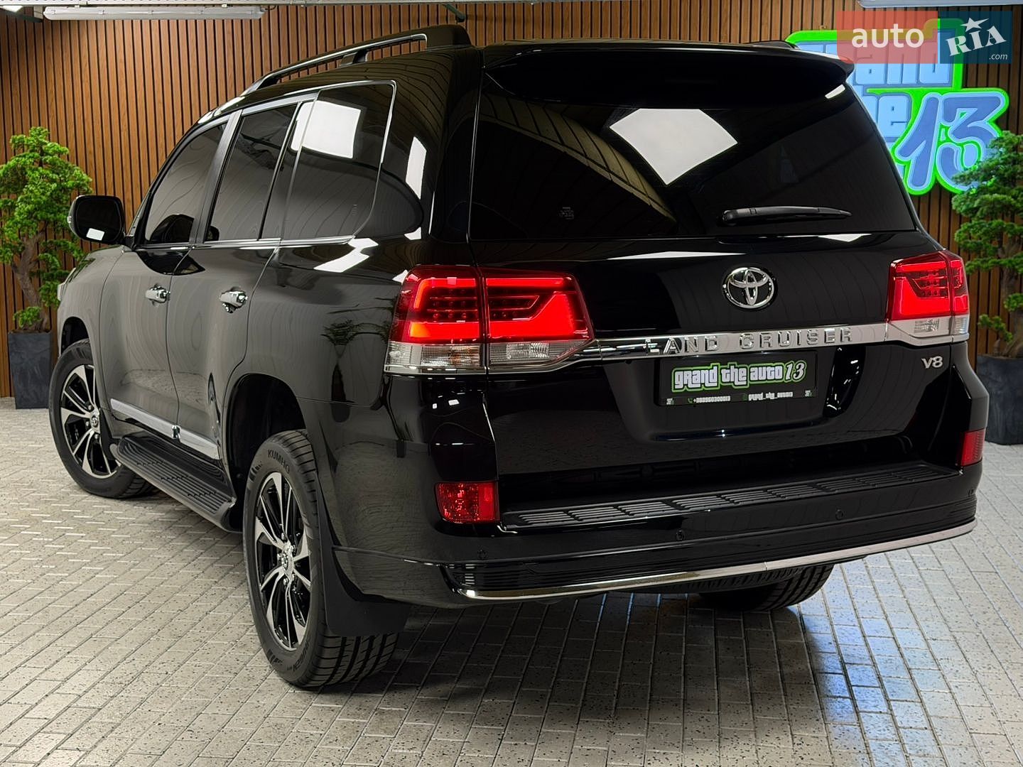 Toyota Land Cruiser 2020 VIN JTMCV05J504317250 фото оголошення 51 з 57