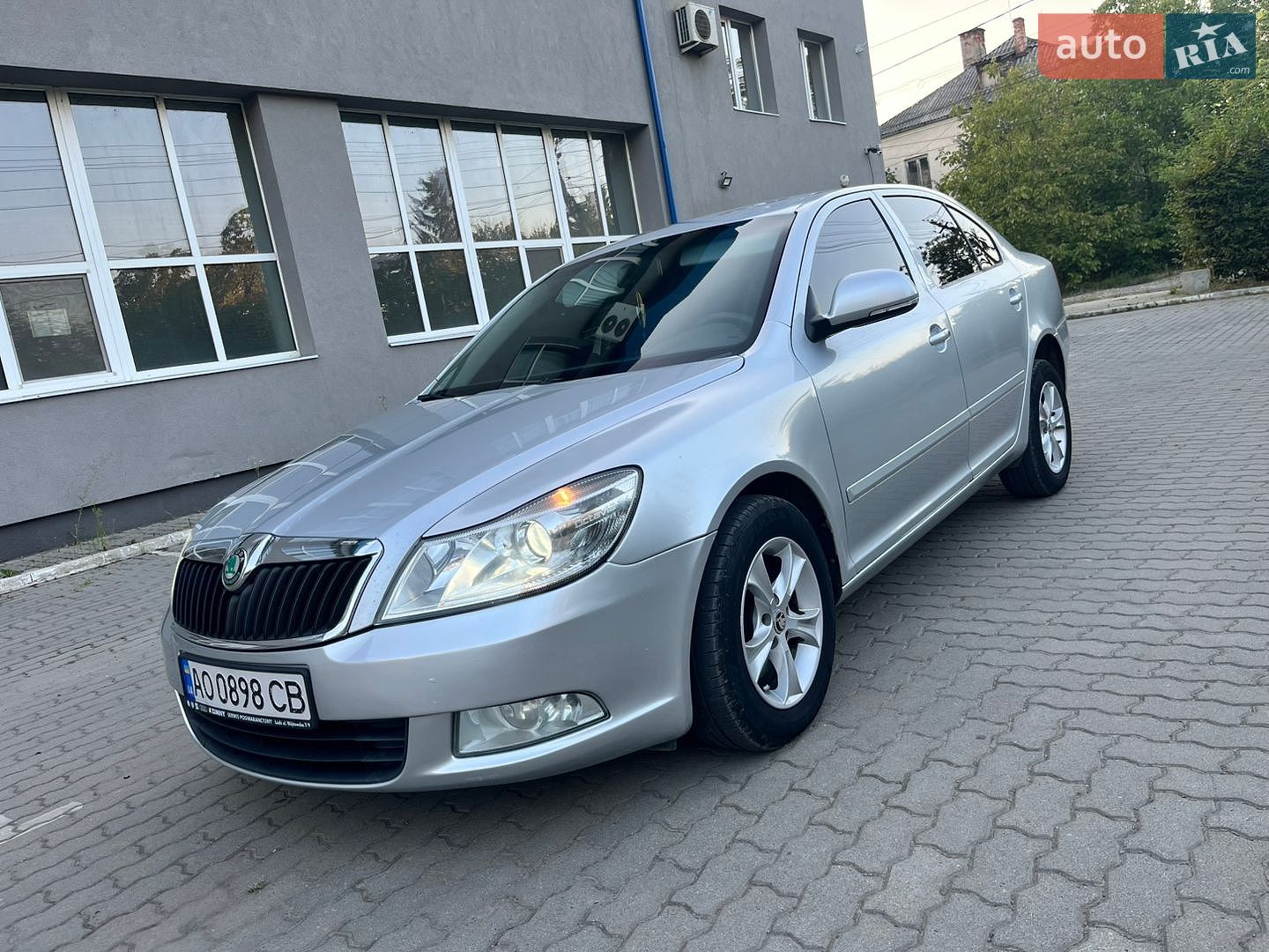 Skoda Octavia 2012 VIN TMBCN61Z6C2146121 фото оголошення 2 з 28