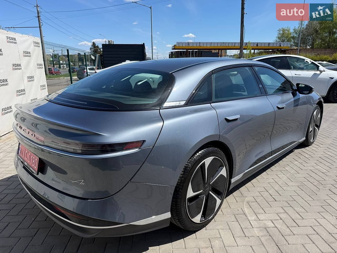 Lucid Air 2022 VIN 50EA1PFA0PA005449 фото оголошення 5 з 20