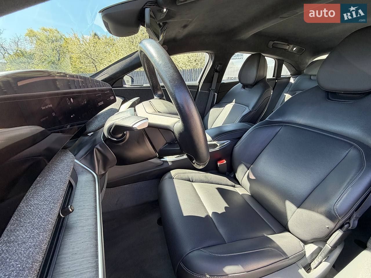 Lucid Air 2022 VIN 50EA1PFA0PA005449 фото оголошення 10 з 20