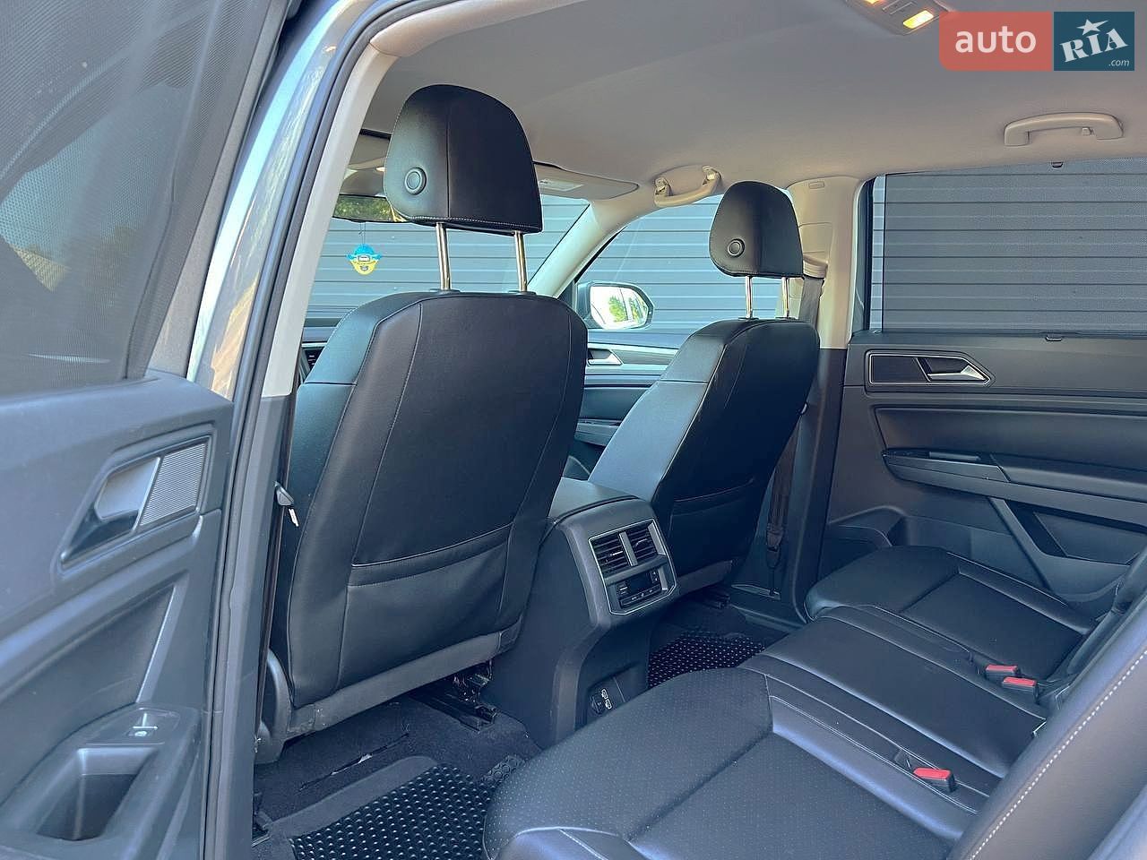 Volkswagen Atlas 2019 VIN 1V2WR2CA5KC535888 фото оголошення 7 з 10