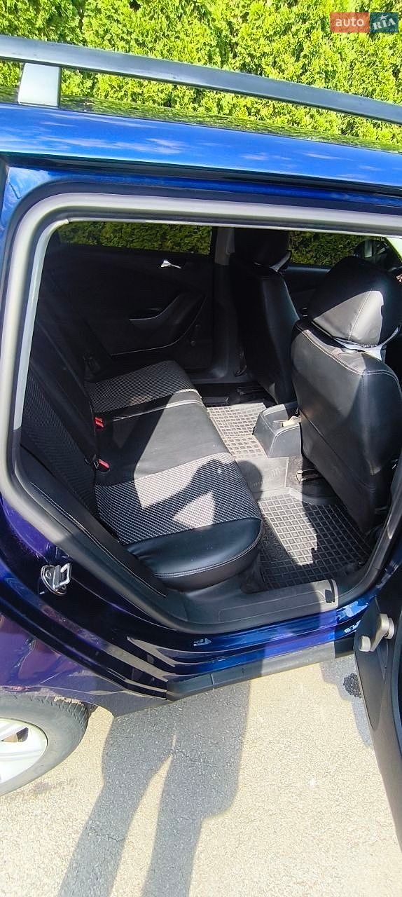 Volkswagen Passat 2005 VIN WVWZZZ3CZ6E049597 фото оголошення 8 з 9