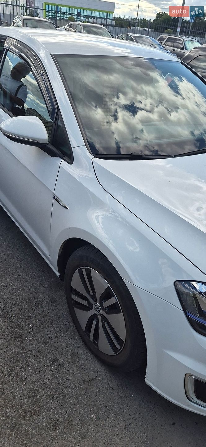 Volkswagen e-Golf 2016 VIN WVWZZZAUZGW913051 фото оголошення 3 з 21