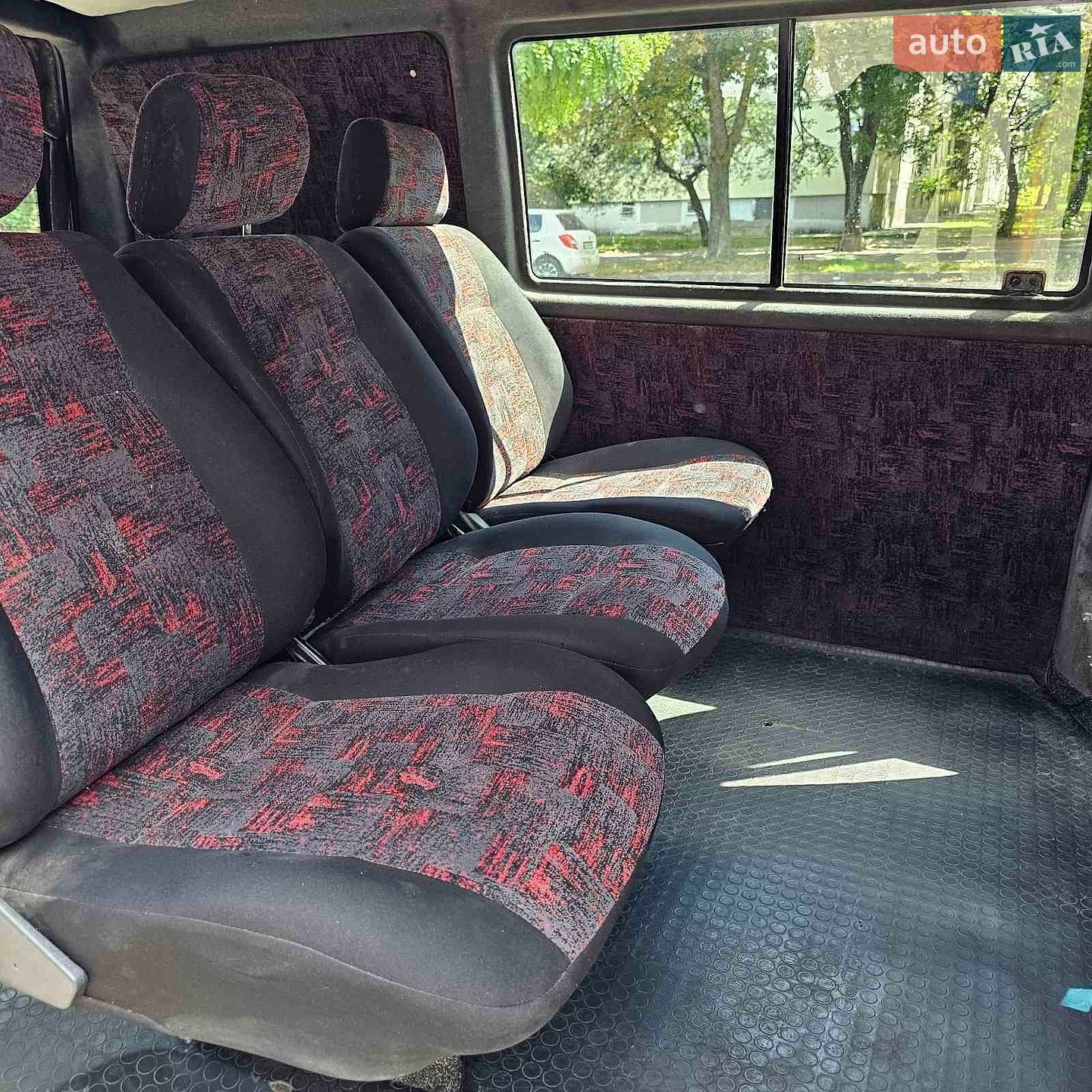 Volkswagen Caravelle 1998 VIN WV1ZZZ70ZXH009262 фото оголошення 11 з 11