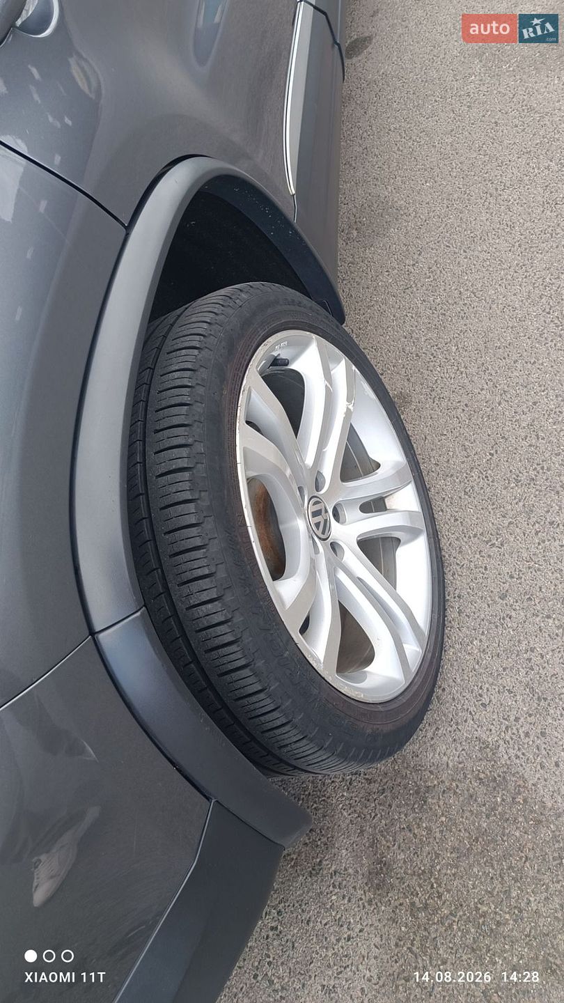 Volkswagen Tiguan 2016 VIN WVGBV7AX9GW609587 фото оголошення 13 з 26
