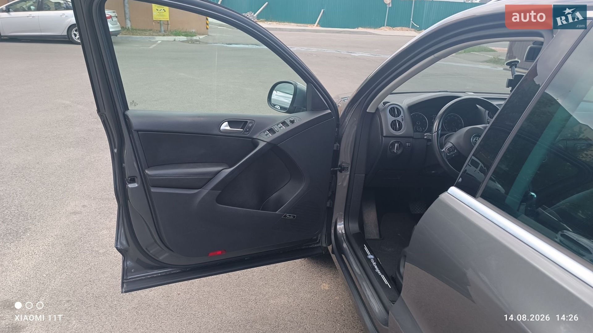 Volkswagen Tiguan 2016 VIN WVGBV7AX9GW609587 фото оголошення 16 з 26