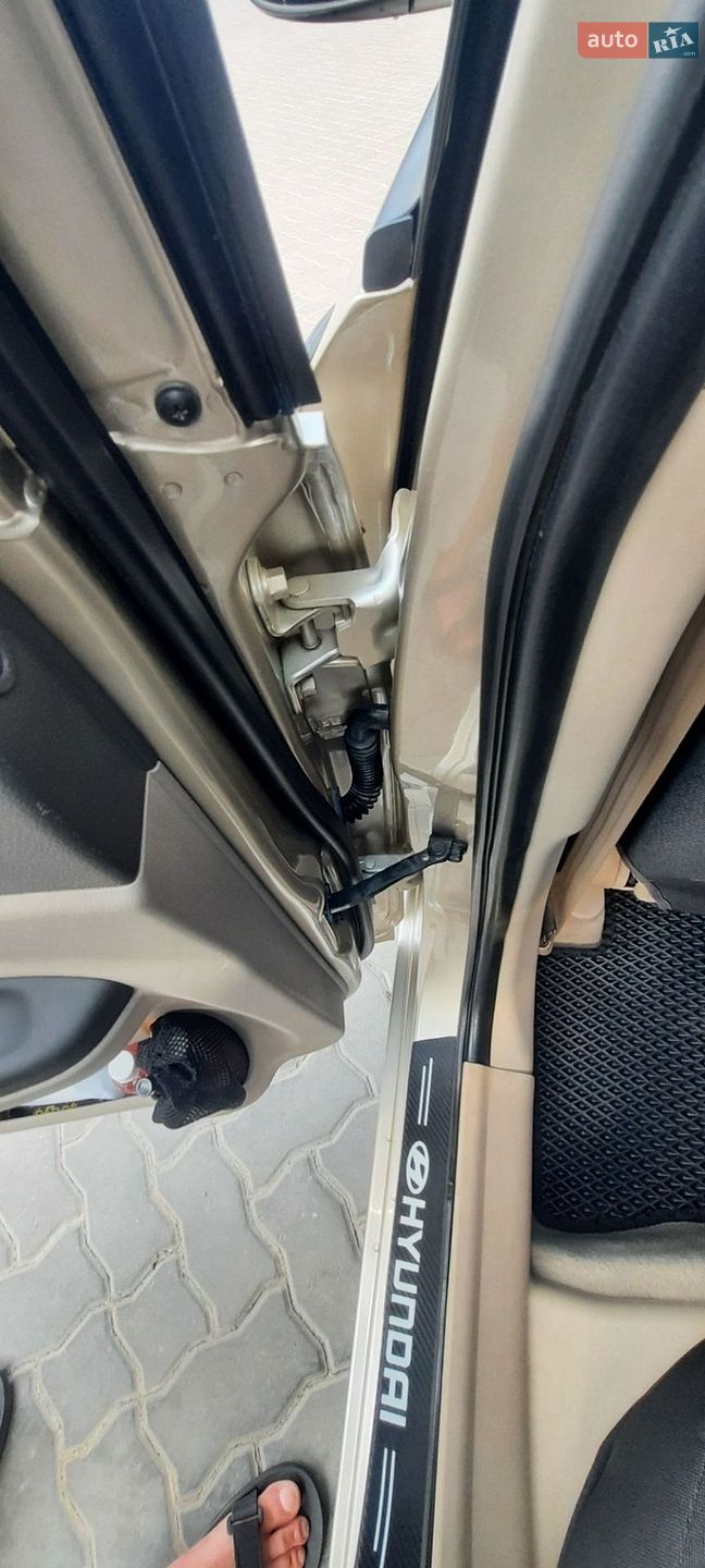 Hyundai Accent 2008 VIN NLHCM41VP9Z140079 фото оголошення 13 з 25