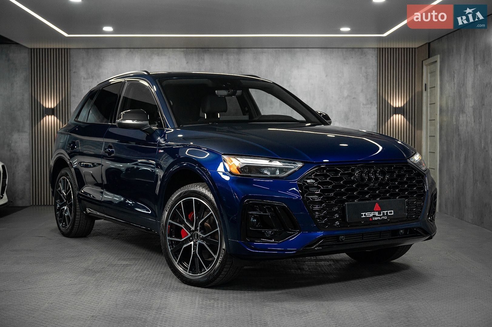 AUDI Q5 2024 VIN WA1EAAFY9S2022621 фото оголошення 2 з 31