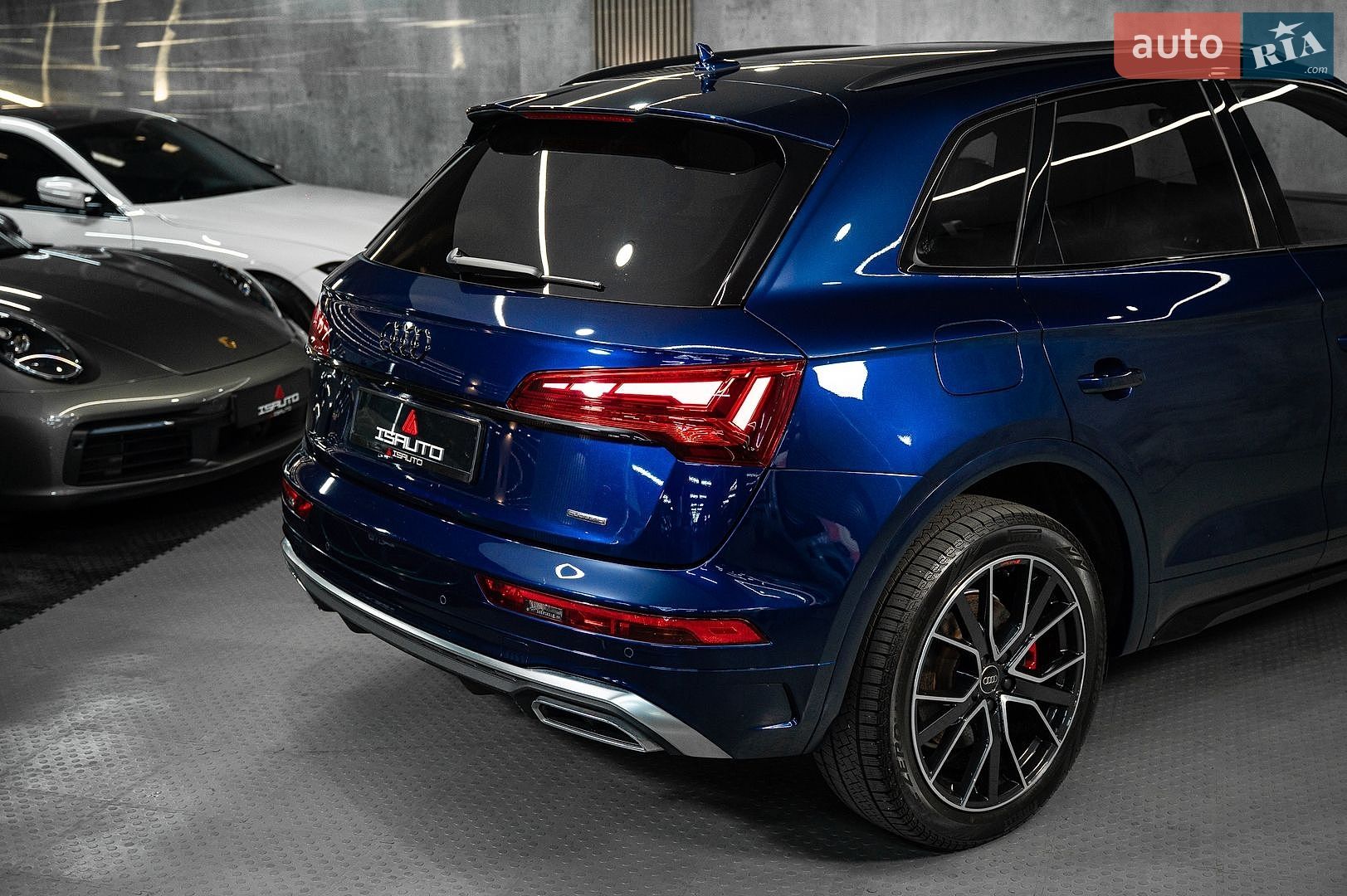 AUDI Q5 2024 VIN WA1EAAFY9S2022621 фото оголошення 12 з 31