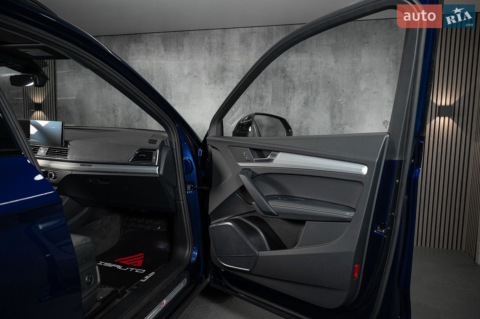 AUDI Q5 2024 VIN WA1EAAFY9S2022621 фото оголошення 22 з 31