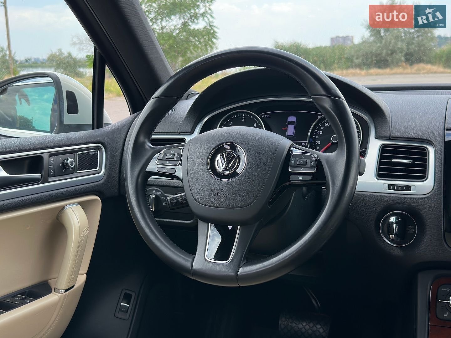 Volkswagen Touareg 2012 VIN WVGZZZ7PZDD010181 фото оголошення 21 з 40