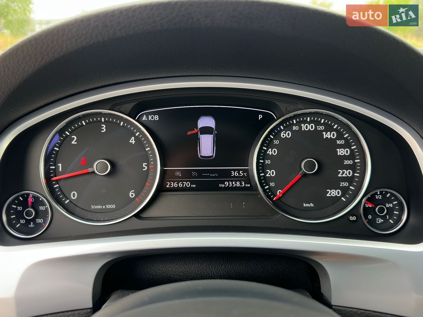 Volkswagen Touareg 2012 VIN WVGZZZ7PZDD010181 фото оголошення 28 з 40
