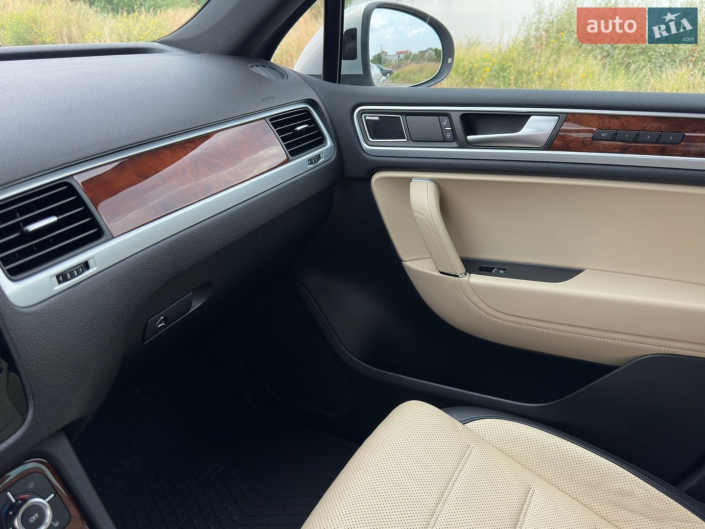 Volkswagen Touareg 2012 VIN WVGZZZ7PZDD010181 фото оголошення 33 з 40