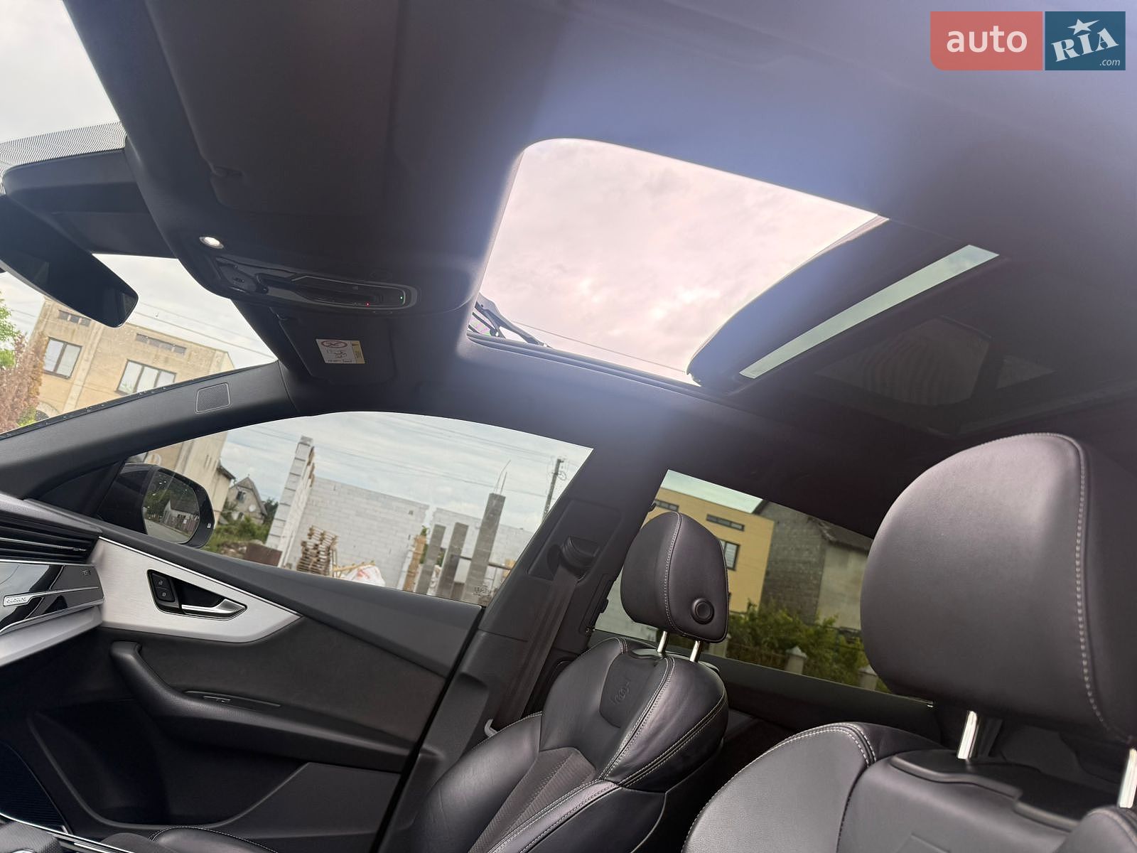 Audi Q8 2020 VIN WAUZZZF11LD020687 фото оголошення 16 з 29
