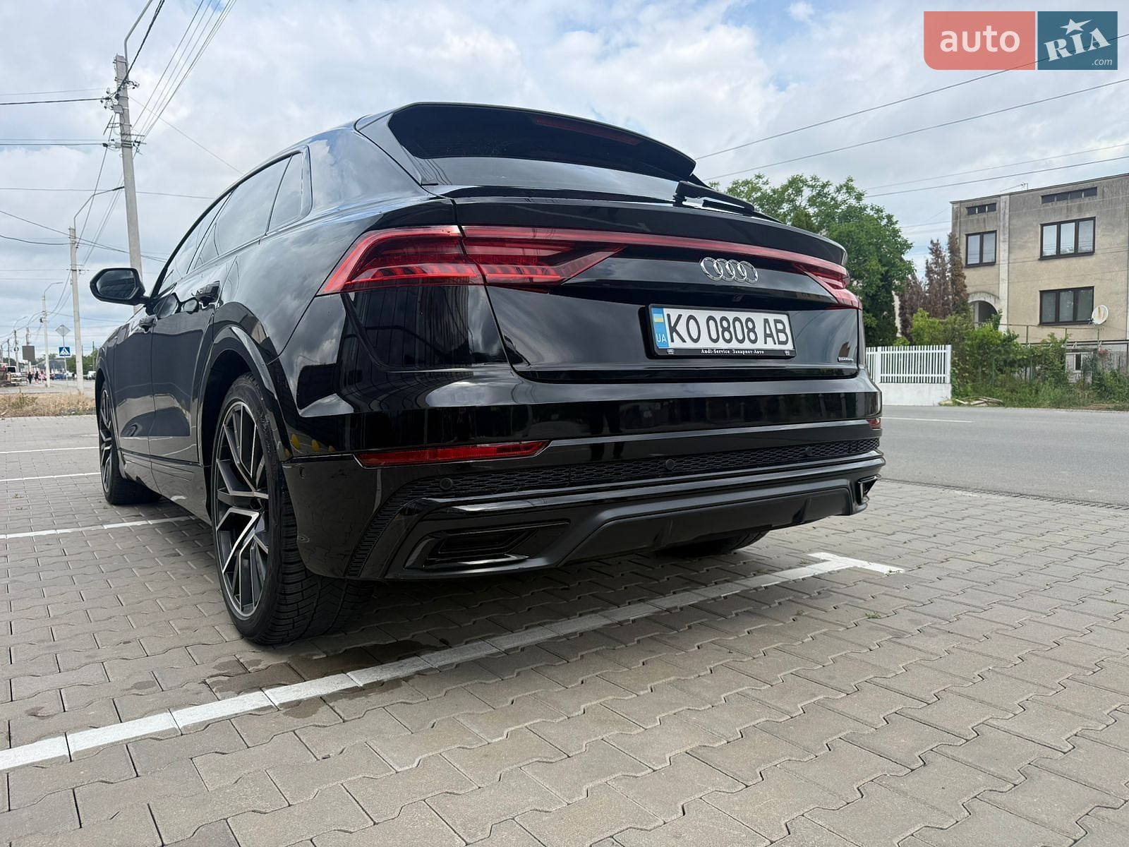 Audi Q8 2020 VIN WAUZZZF11LD020687 фото оголошення 4 з 29