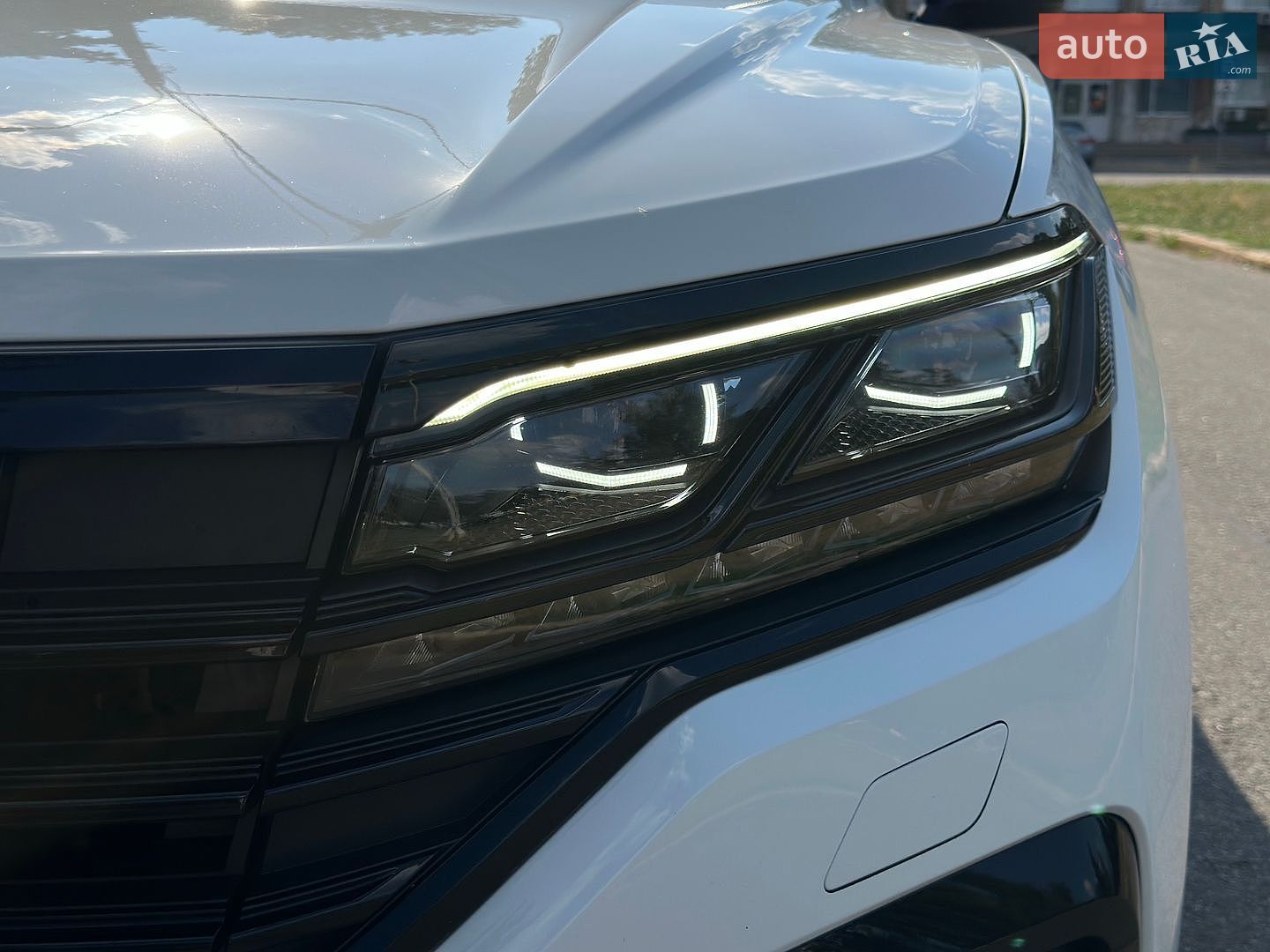 Volkswagen Touareg 2021 VIN WVGZZZCRZMD042882 фото оголошення 10 з 29