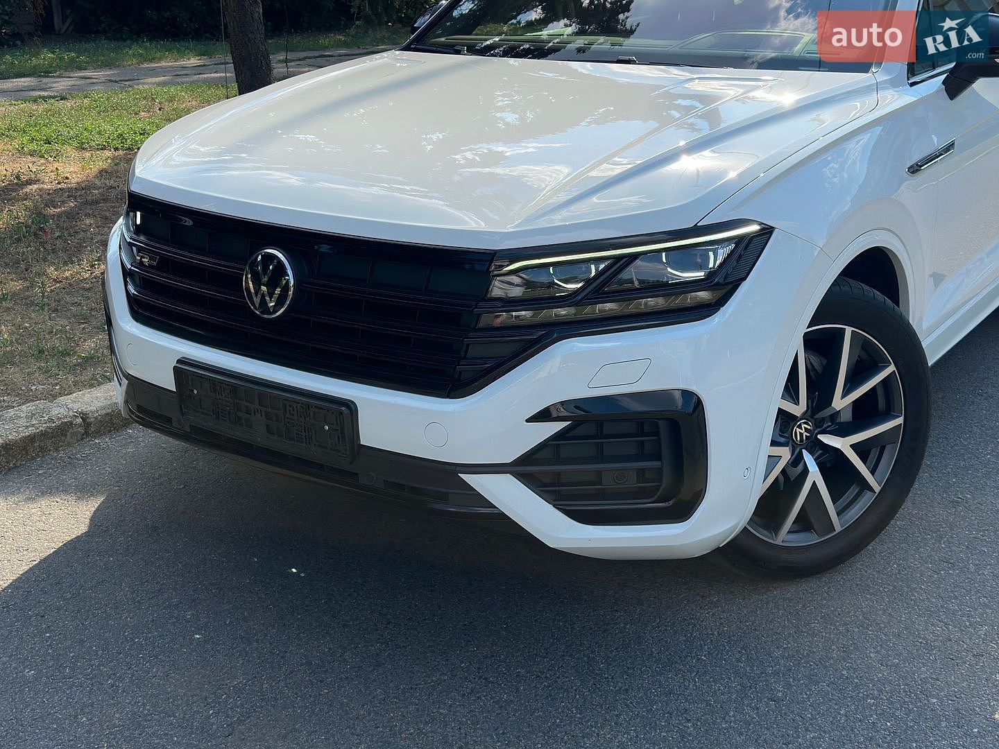 Volkswagen Touareg 2021 VIN WVGZZZCRZMD042882 фото оголошення 9 з 29