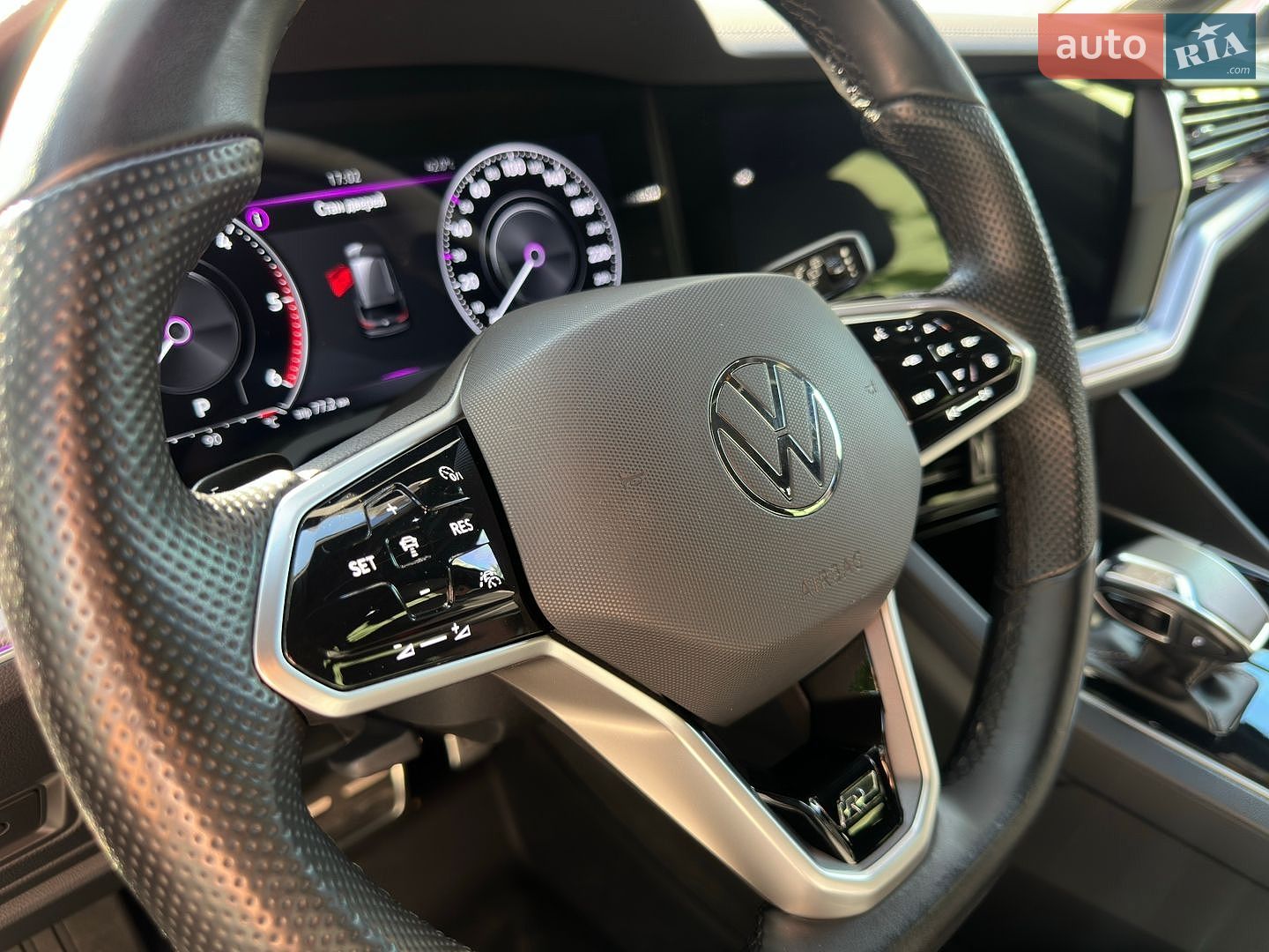 Volkswagen Touareg 2021 VIN WVGZZZCRZMD042882 фото оголошення 21 з 29