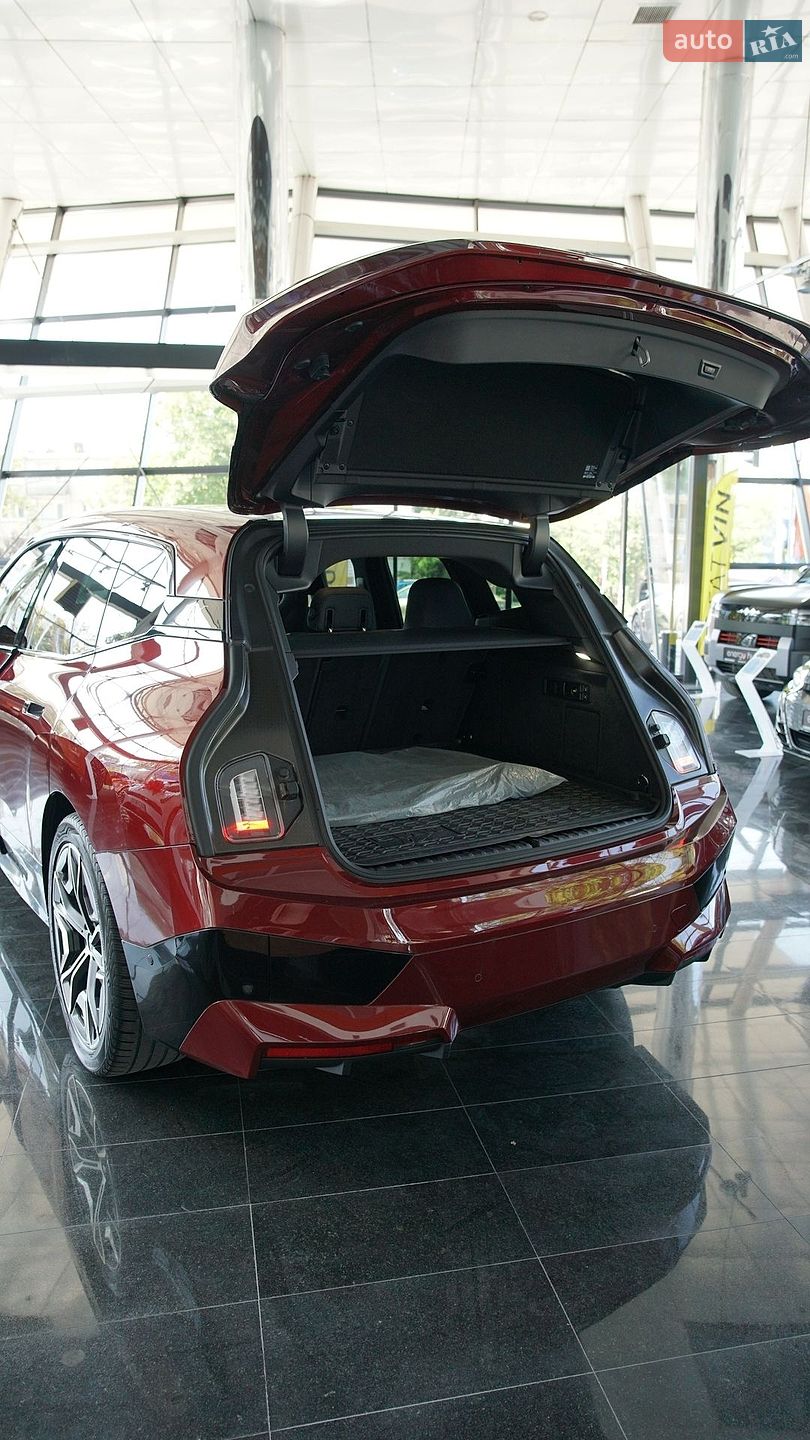 BMW IX 2022 VIN WBY11CF020CM04392 фото оголошення 31 з 34