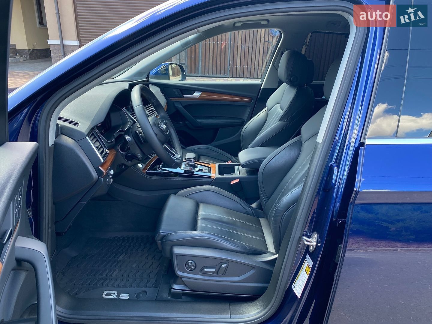 Audi Q5 2023 VIN WA1FAAFY2P2166720 фото оголошення 36 з 63