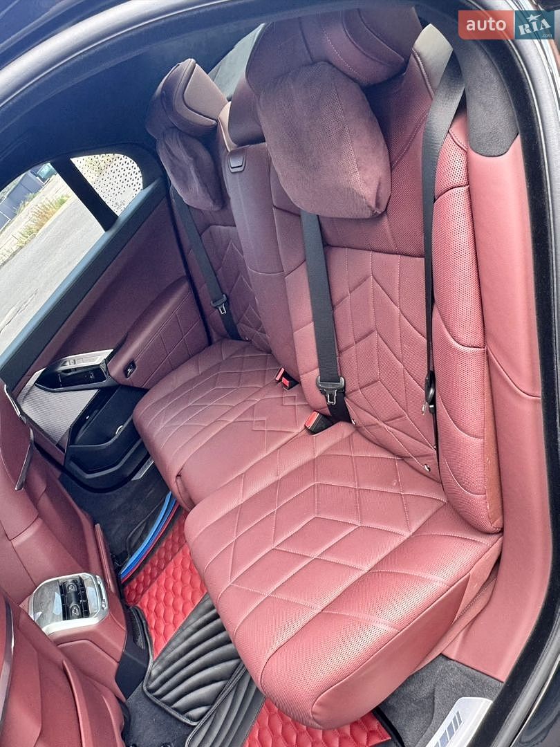 BMW 7 Series 2024 VIN WBA21EJ070CT40193 фото оголошення 4 з 51