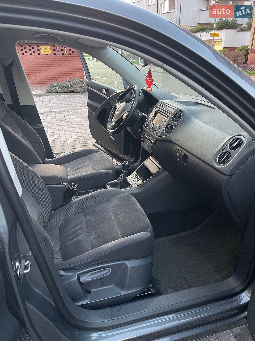 Volkswagen Tiguan 2013 VIN WVGZZZ5NZDW590375 фото оголошення 30 з 83