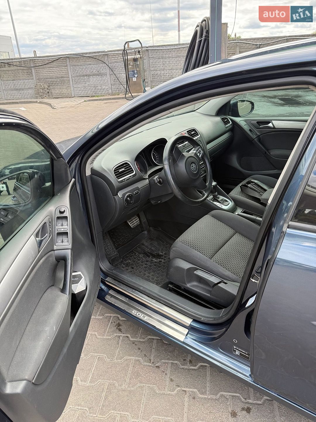 Volkswagen Golf 2010 VIN WVWZZZ1KZAW257859 фото оголошення 9 з 17