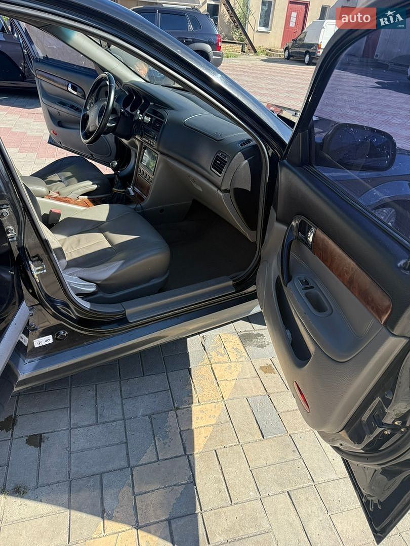 Chevrolet Evanda 2005 VIN Y6DLF69ZE5B155968 фото оголошення 11 з 12