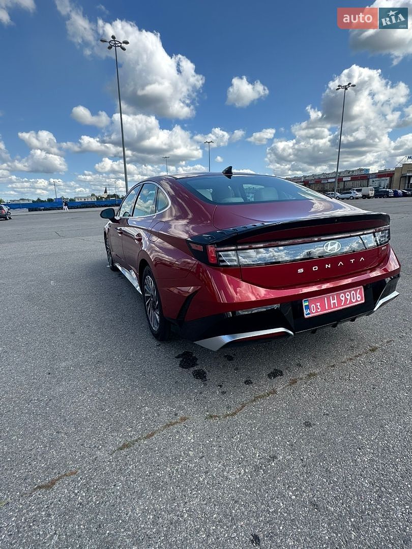 Hyundai Sonata 2025 VIN KMHL34JJ8SA120592 фото оголошення 3 з 15