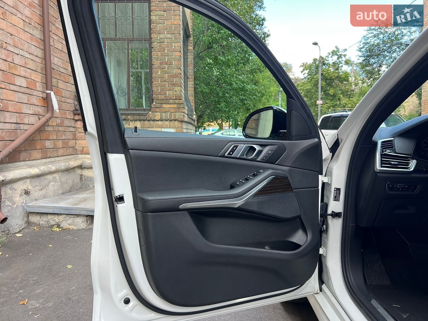 BMW X5 2021 VIN 5UXCR6C0XM9H53281 фото оголошення 12 з 24