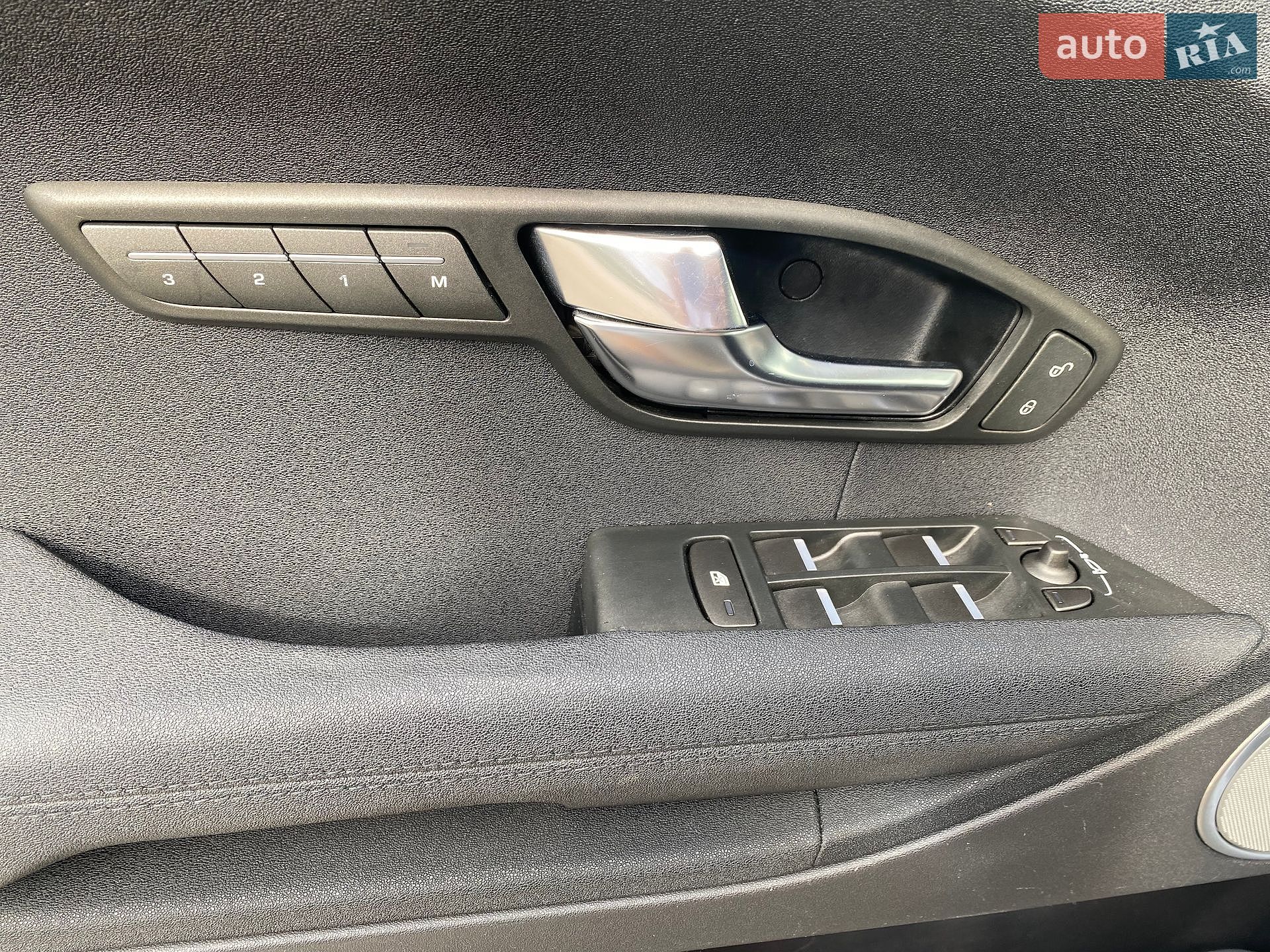 Land Rover Range Rover Evoque 2012 VIN SALVN2BG4DH733326 фото оголошення 13 з 77