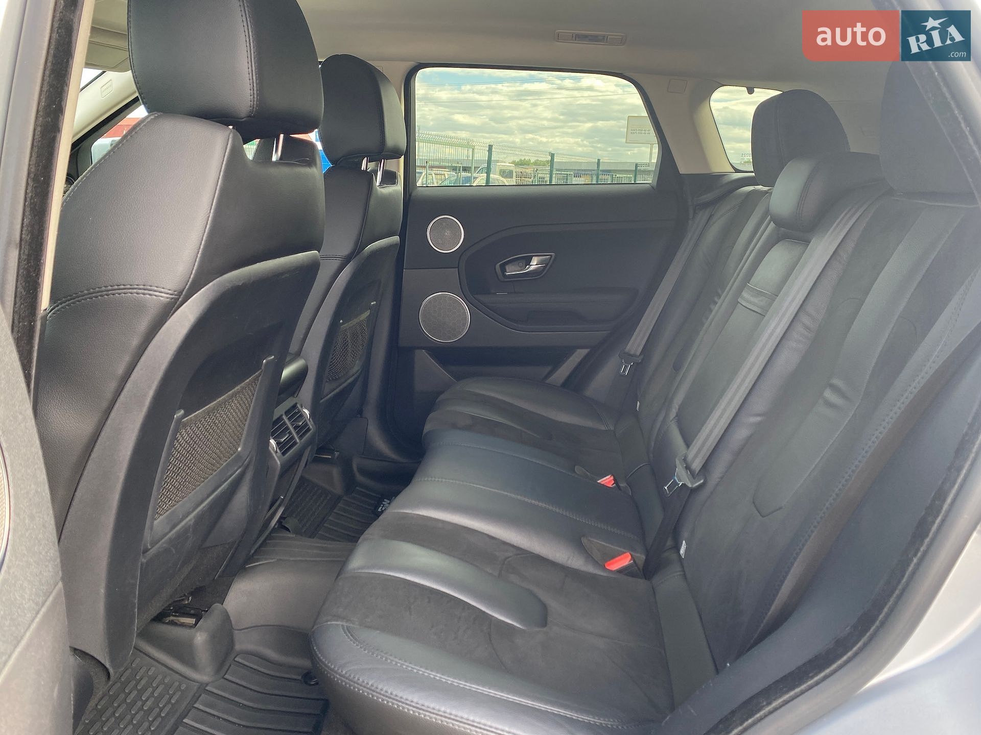 Land Rover Range Rover Evoque 2012 VIN SALVN2BG4DH733326 фото оголошення 36 з 77