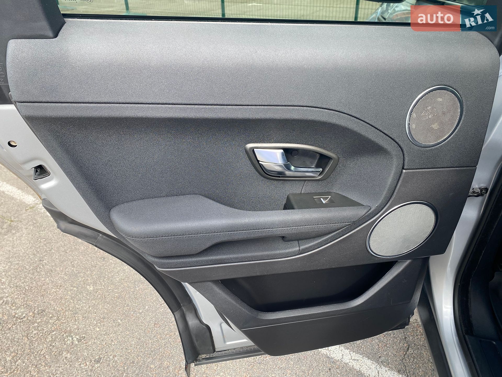 Land Rover Range Rover Evoque 2012 VIN SALVN2BG4DH733326 фото оголошення 34 з 77