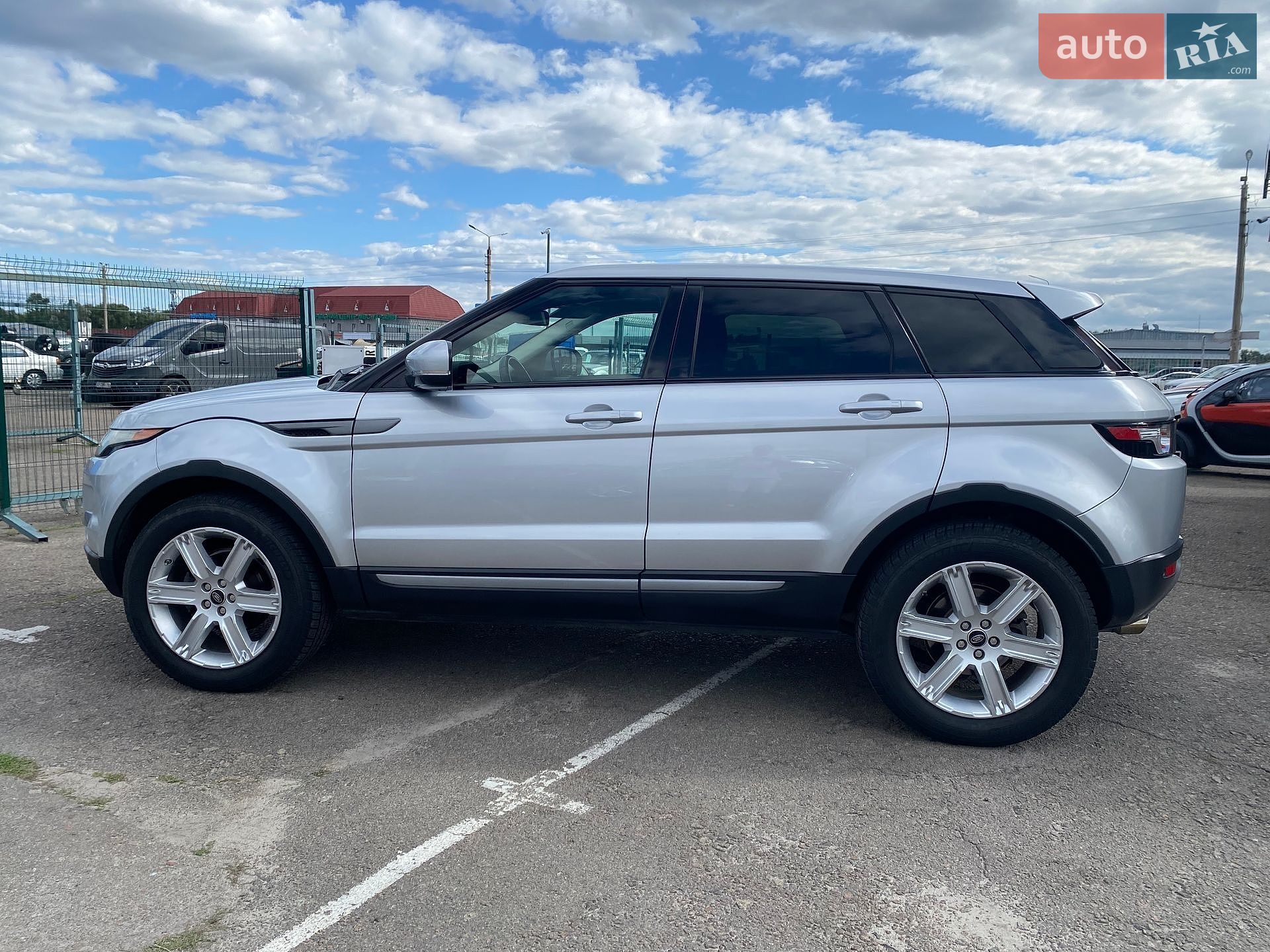 Land Rover Range Rover Evoque 2012 VIN SALVN2BG4DH733326 фото оголошення 3 з 77