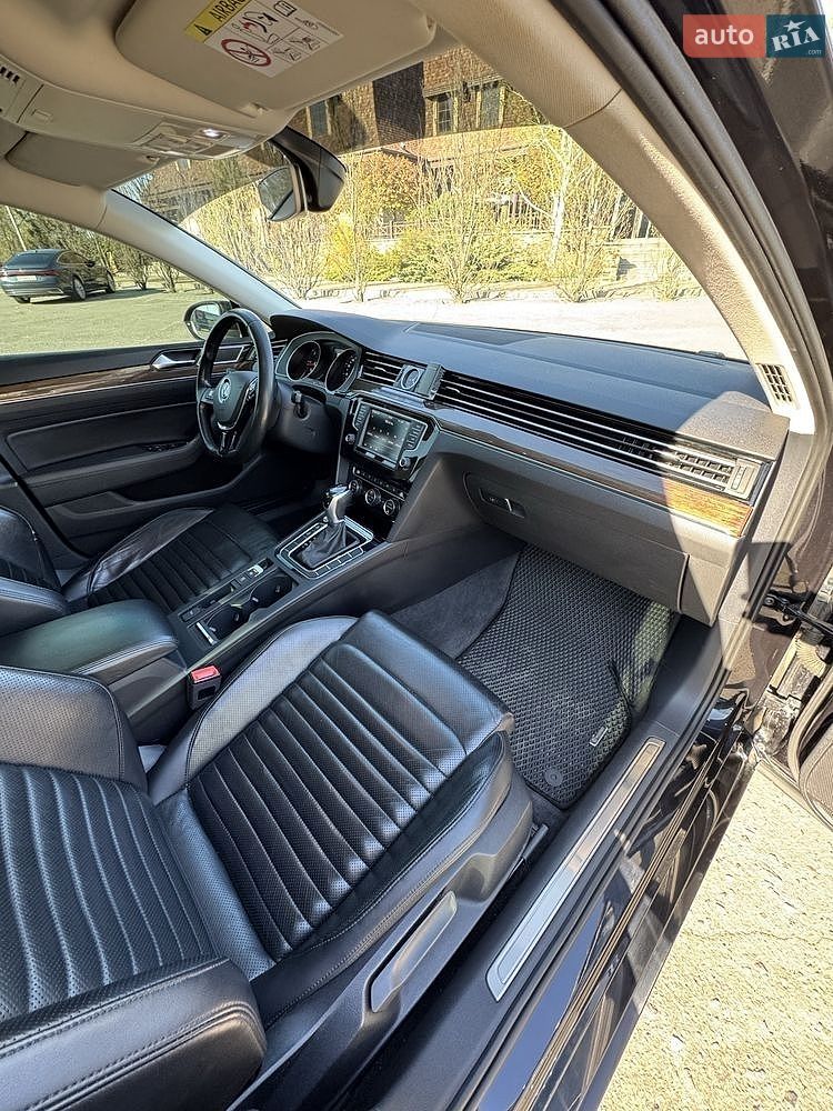 Volkswagen Passat 2015 VIN WVWZZZ3CZFE525264 фото оголошення 8 з 23
