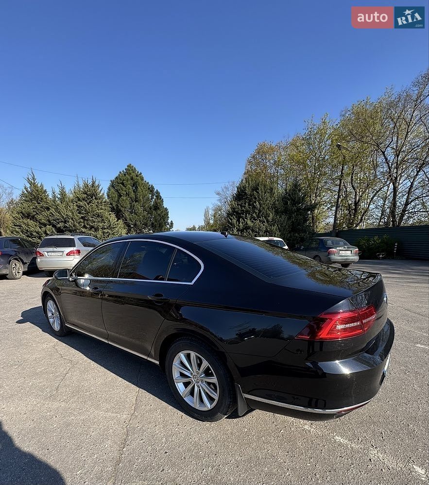 Volkswagen Passat 2015 VIN WVWZZZ3CZFE525264 фото оголошення 21 з 23