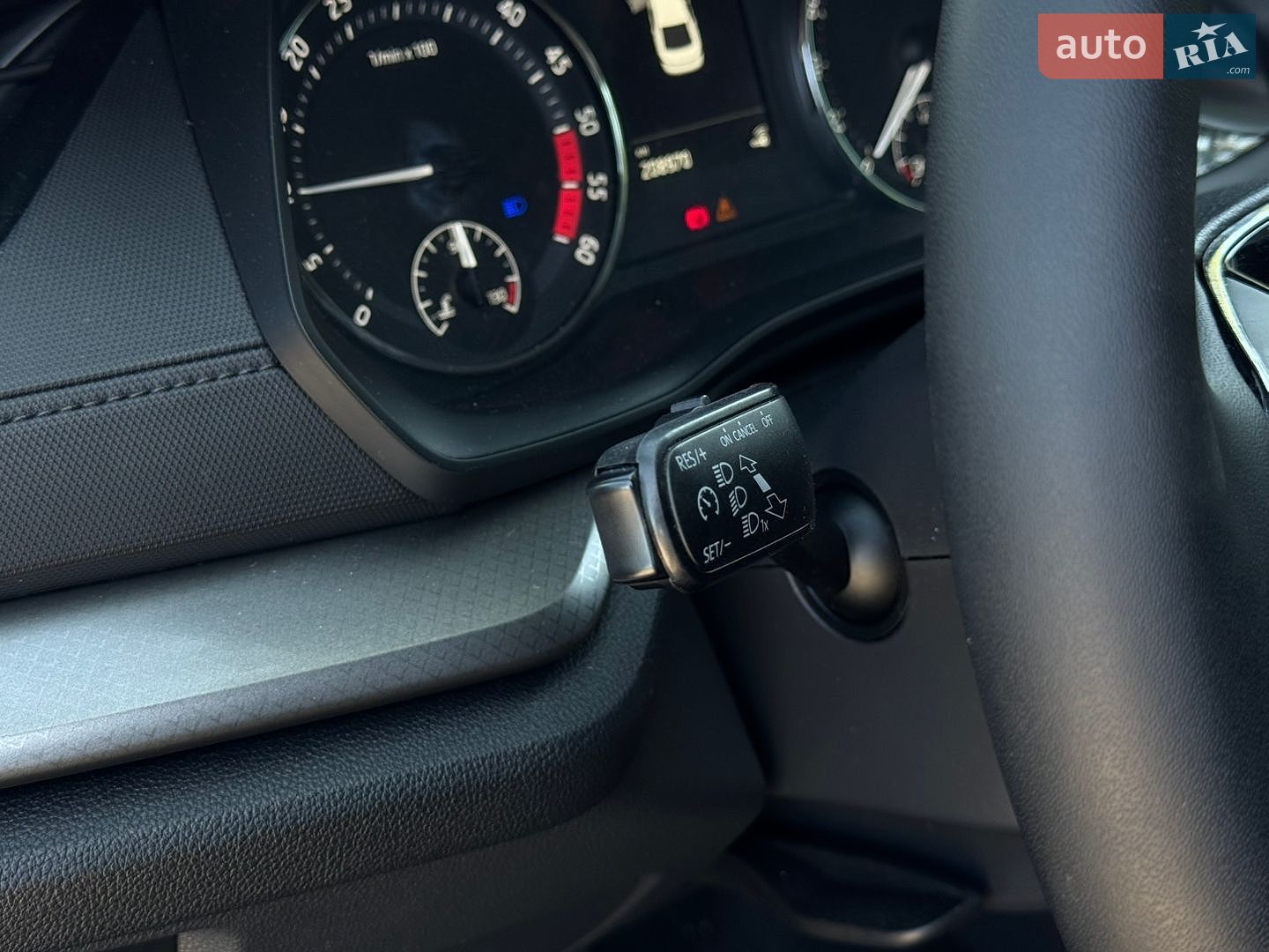 Skoda Octavia 2020 VIN TMBAG7NX5MY084726 фото оголошення 19 з 49